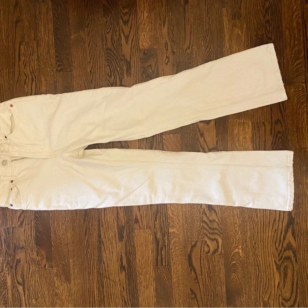Zara TRF High Rise Stove Pipe Jeans, Oyster White, sz 26, US 2 - Picture 2 of 8